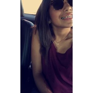 Meet your Posher, Sabrina