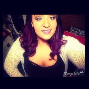 Meet your Posher, Katelyn