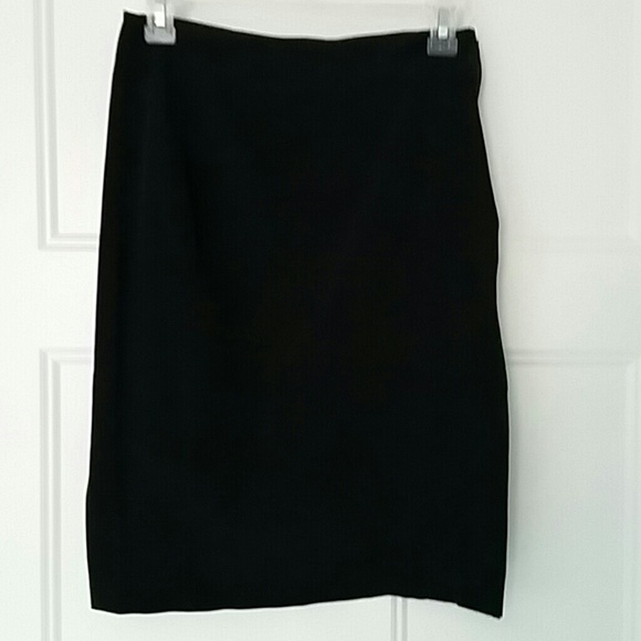 French Connection Skirt - 2 Side Slits