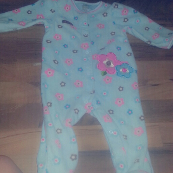 TRADING. 6-9 month sleepers. Seven of them. - Picture 2 of 4