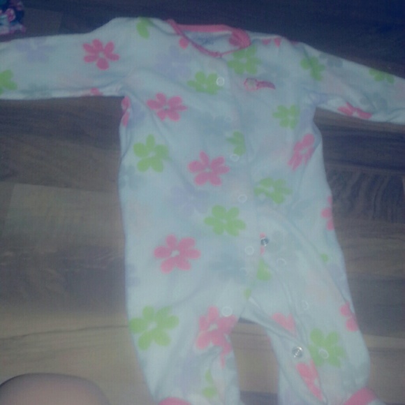 TRADING. 6-9 month sleepers. Seven of them. - Picture 4 of 4