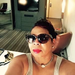 Meet your Posher, Toni