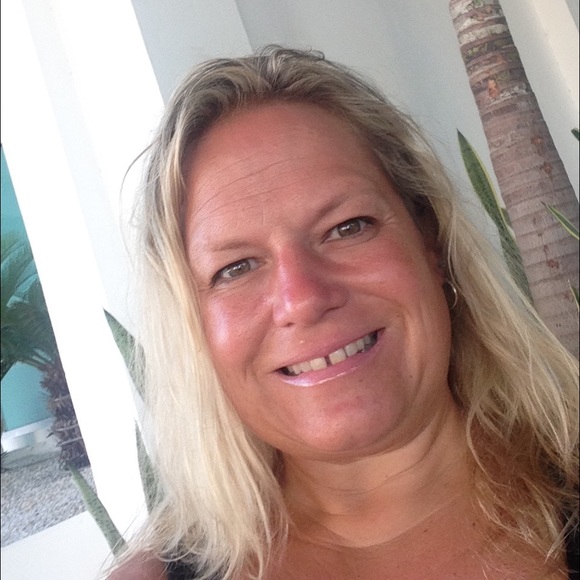 Meet your Posher, Joanne