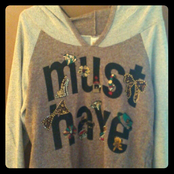 Hooded sweater