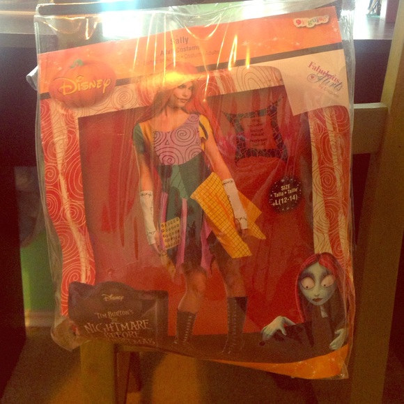 Sally costume
