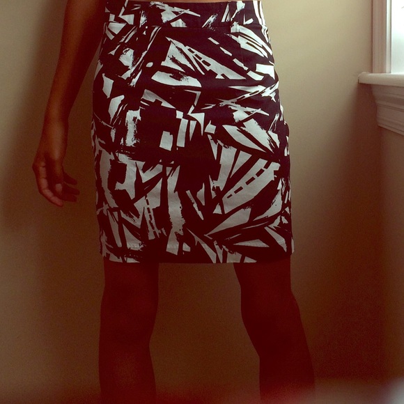Black and white Pencil Skirt