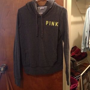 Victoria's Secret, Pink hoodie