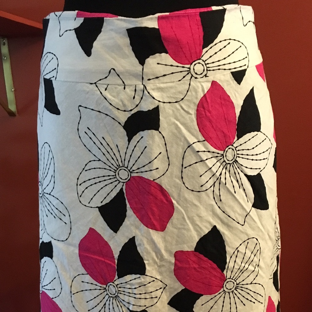 Cato Floral Skirt Size 8