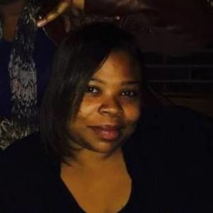 Meet your Posher, Lashana