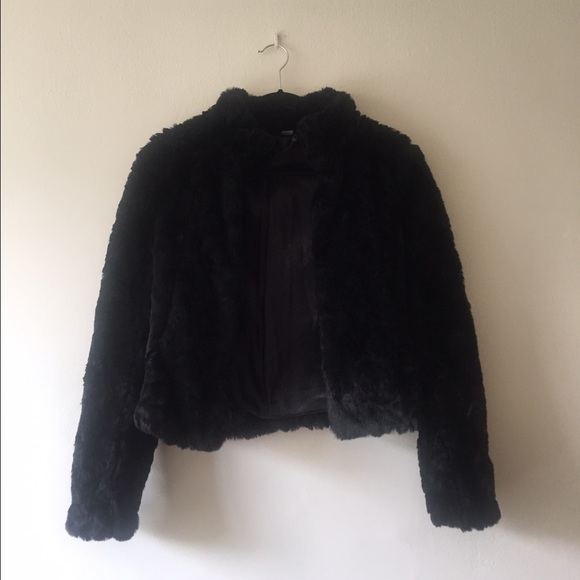 H&M Black Faux Fur Cropped Jacket