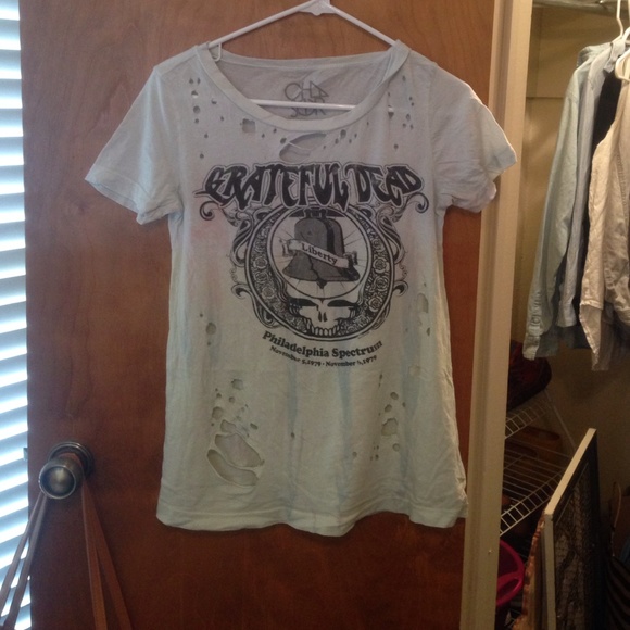 Grateful Dead shirt