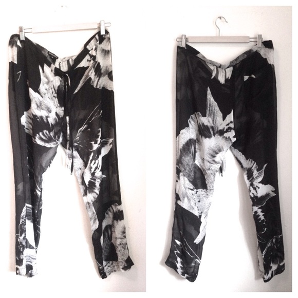 ❌SOLD❌ Ann Demeulemeester Silk Bird Print Trousers - Picture 2 of 4