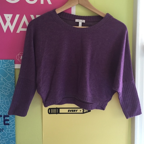 Sweater crop top