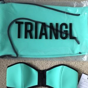 Triangl bag in Miami Mint