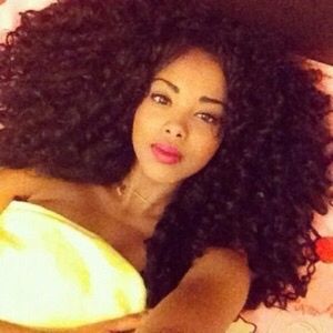 Meet your Posher, Kiara