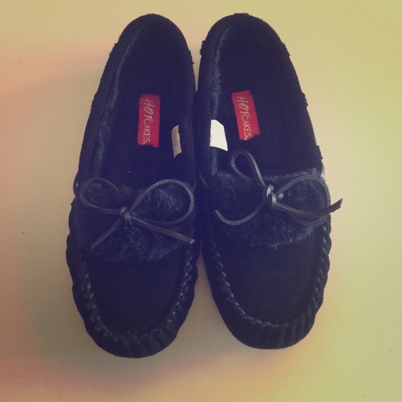 *SOLD ON EBAY* BRAND NEW MOCCASIN SHOES
