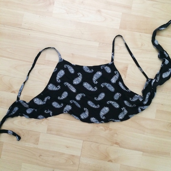 Brandy Melville Black Paisley Tie Back Crop