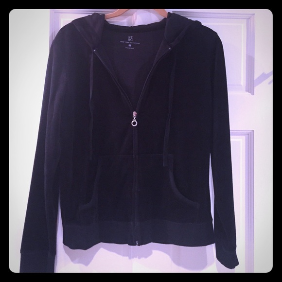 Women's New York & Company Sweatsuit