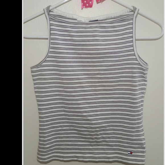 SOLD SOLD!! Tommy Hilfiger stretchy top