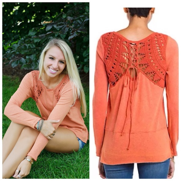 Free People Tops - Free people lace up swift tee