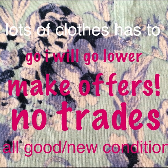 Deals on clothes! I will go lower - Picture 1 of 1