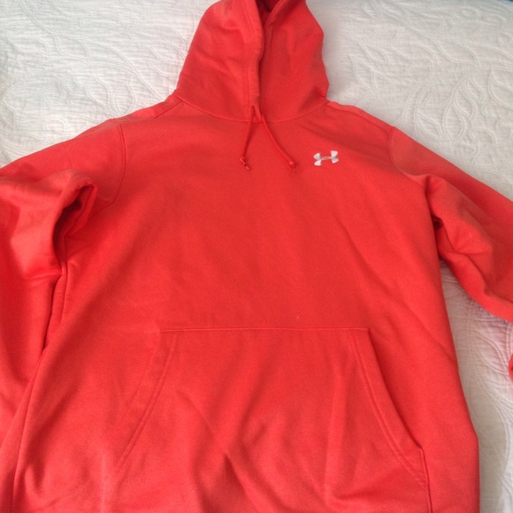 Womens under armour hoodie size medium