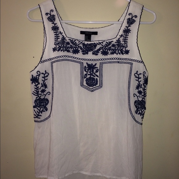 Floral pattern top