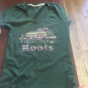 Roots S/M green t-shirt