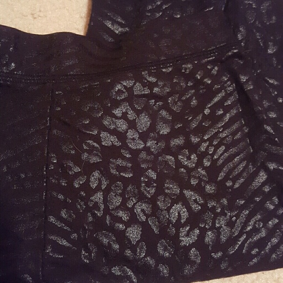 Metalic  cheetah PINK leggings