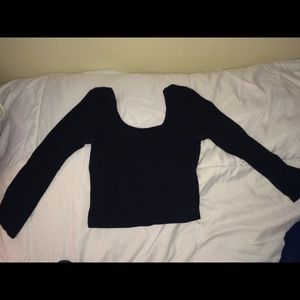 Quarter length sleeve crop top