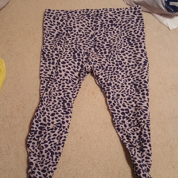 Victoria's secret blue and white cheetah leggings