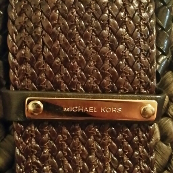 I can say wow about original handbag Michael kors