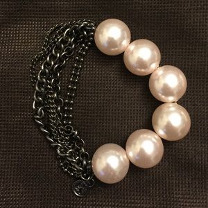 Vera Wang🎀 bracelet.