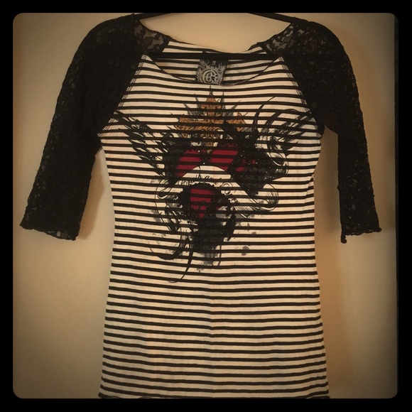 *NWT* CRASH & BURN  brand super detailed top!