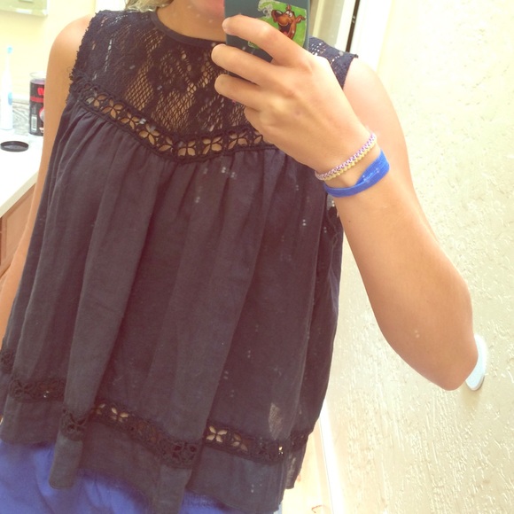 La hearts shirt