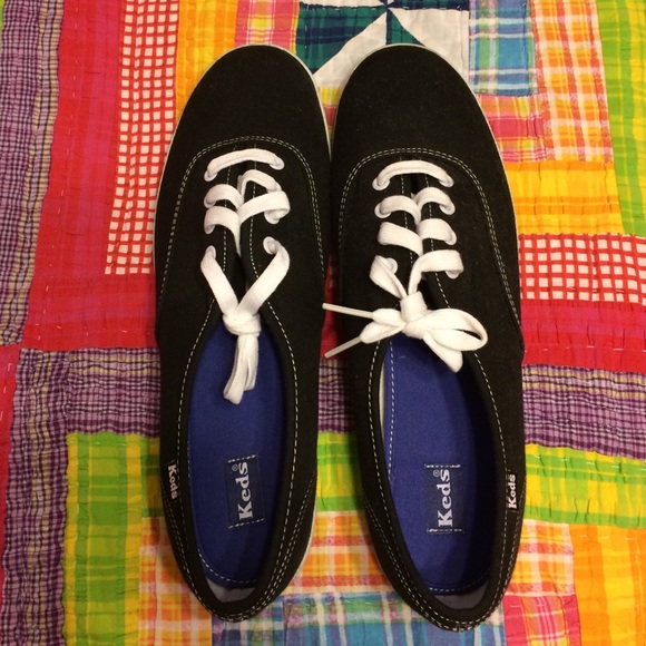 Black Keds