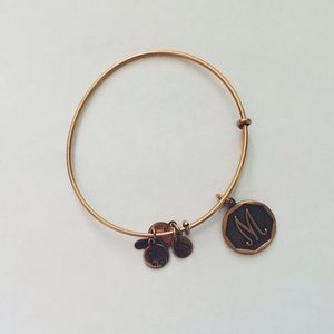 Gold bracelet