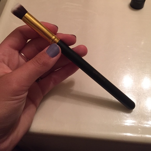 Glamierre flat top concealer brush