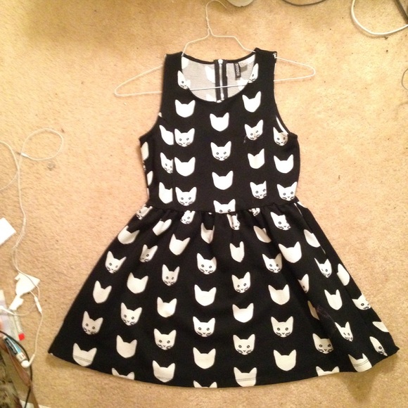 H&M kitty dress