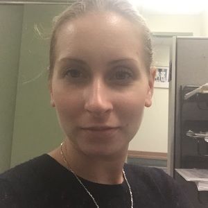 Meet your Posher, Anastasia