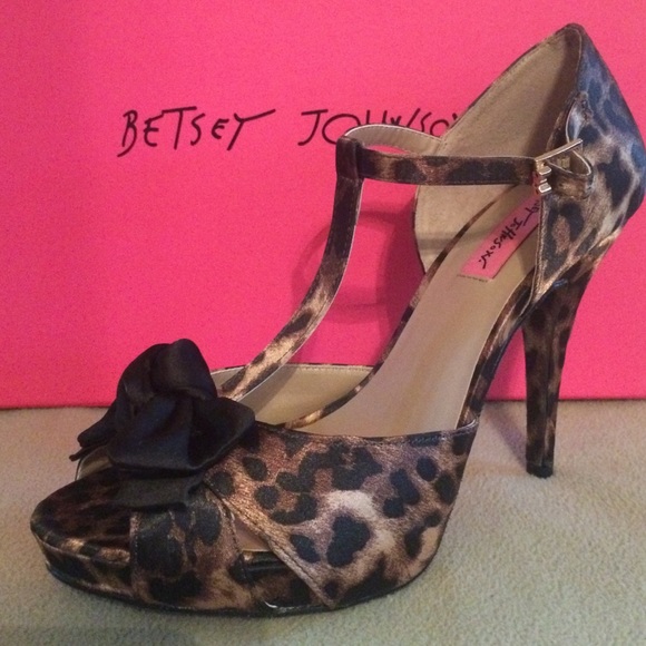Never worn Betsey Johnson Leopard stilettos