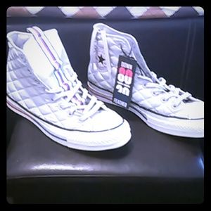 Brand new converse awesome condition