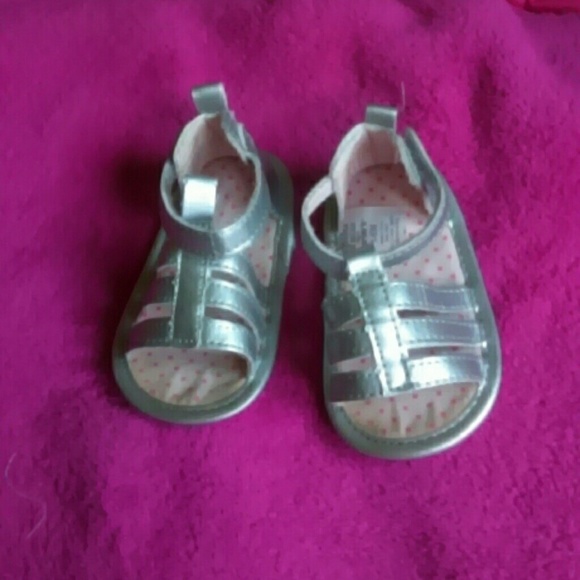 Infant sandals 3-6 months