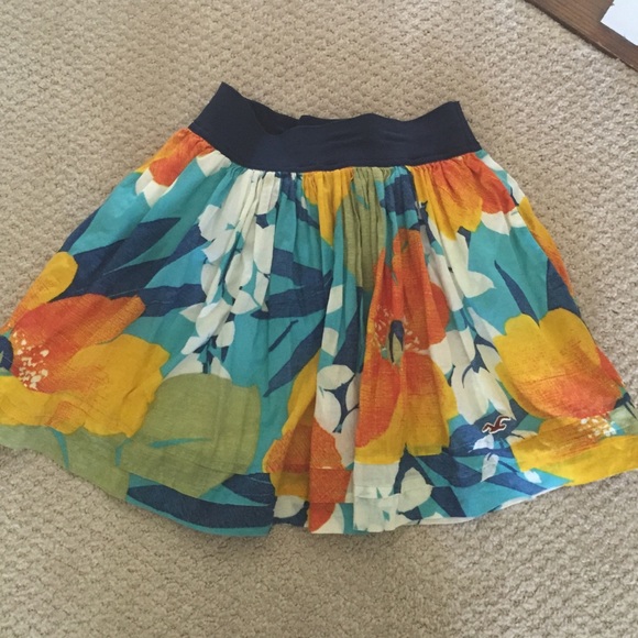 🌼 hollister skirt!!