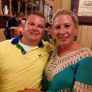 Meet your Posher, Crystal