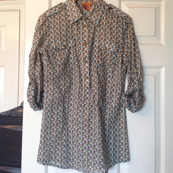 Tory burch elephant button up with gold buttons
