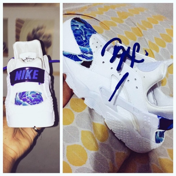 Nike Shoes - Custom huaraches brand new in box NWOT