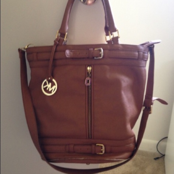 MK purse (taking offers NOW)