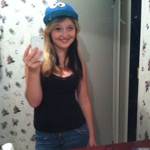 Meet your Posher, Nikki