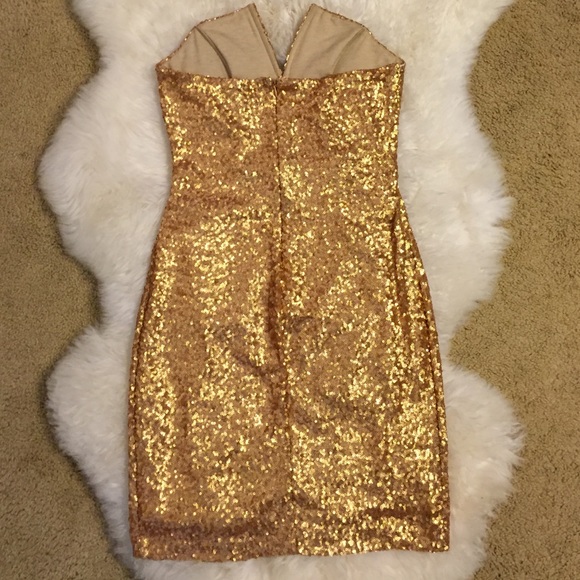 ‼️SOLD IN BUNDLE‼️🎉 H/P🎉Gorgeous Sequin Dress - Picture 3 of 4